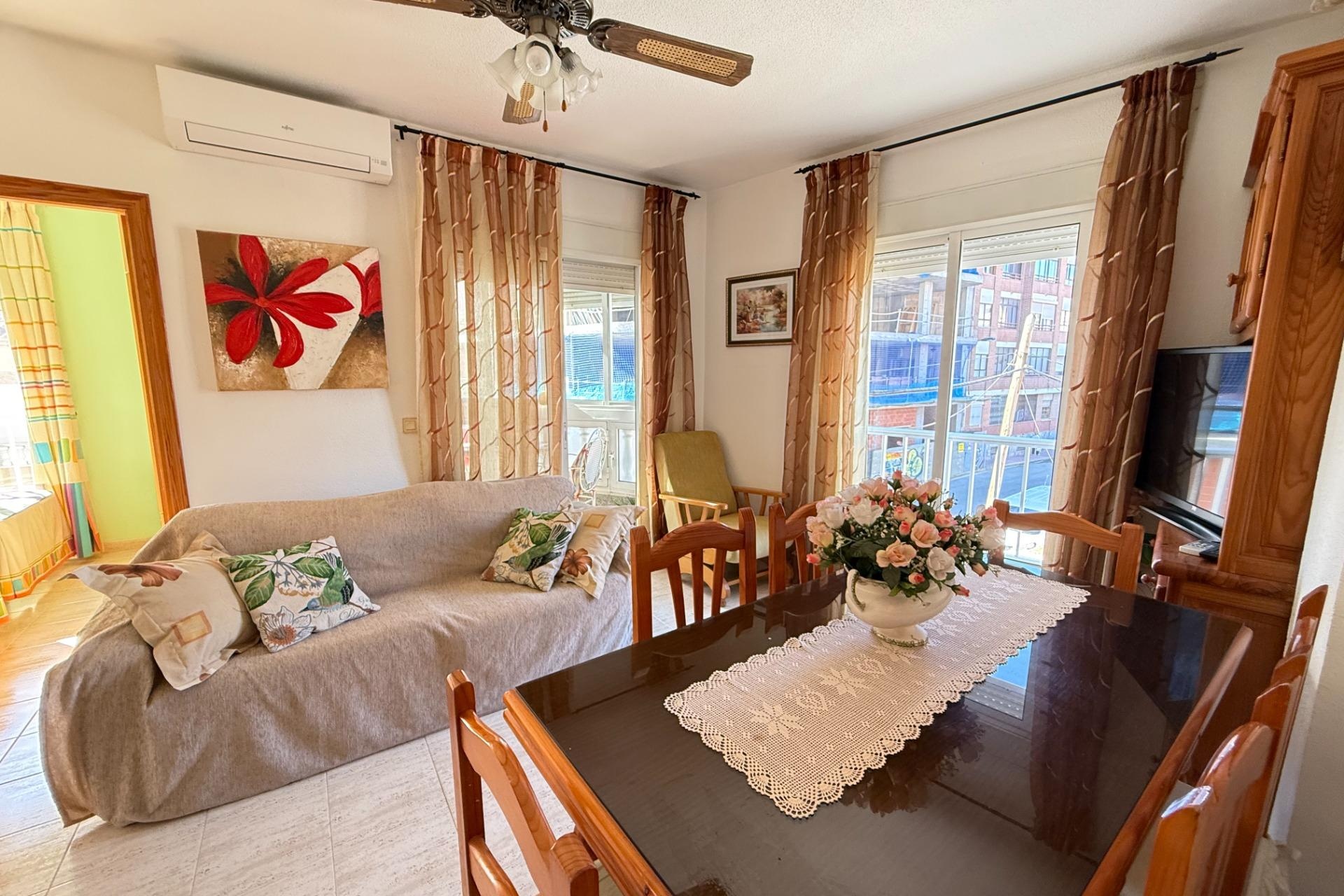 Resale - Apartment / Duplex - Torrevieja - Playa del Cura