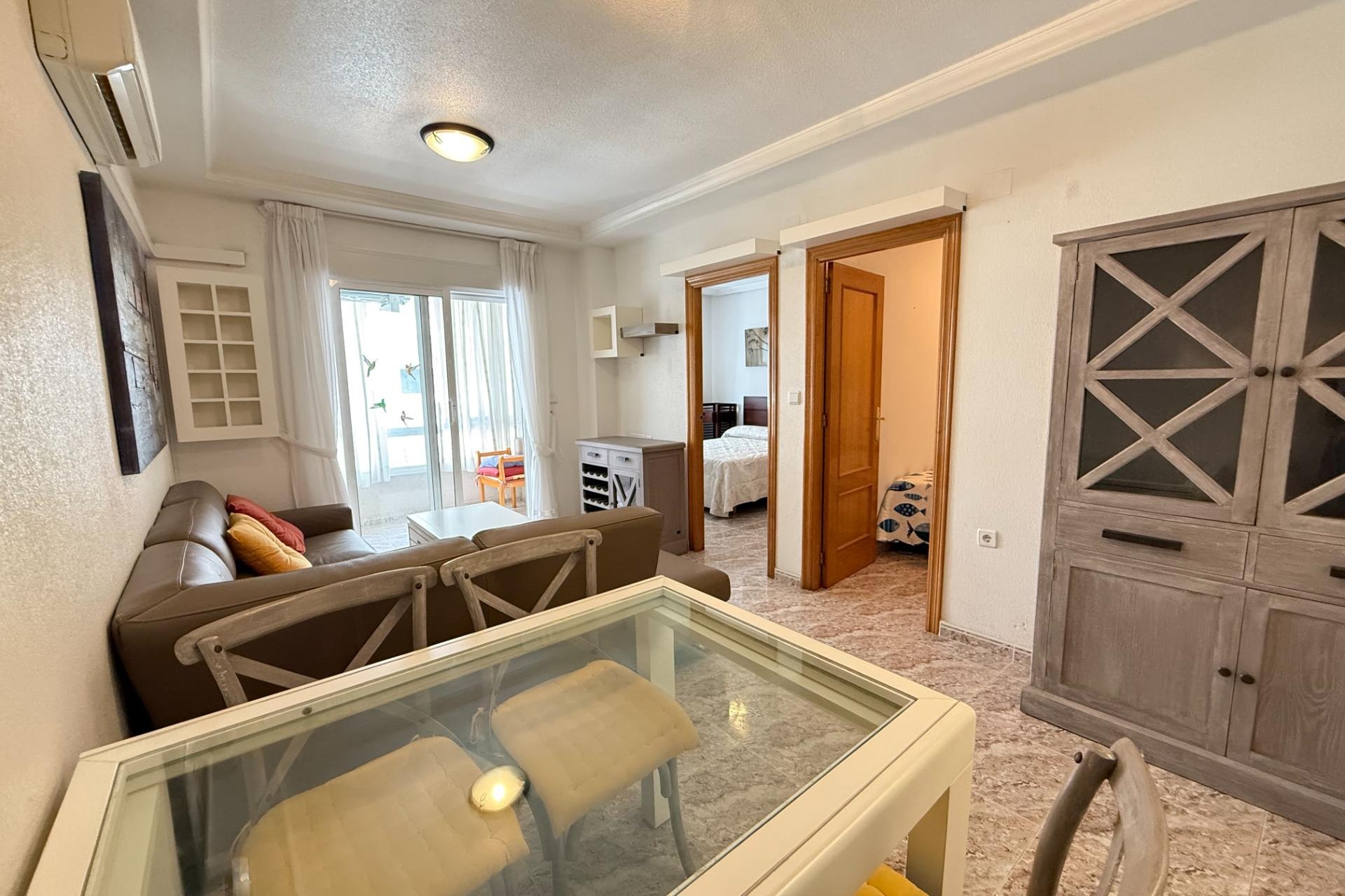 Resale - Apartment / Duplex - Torrevieja - Playa del Cura