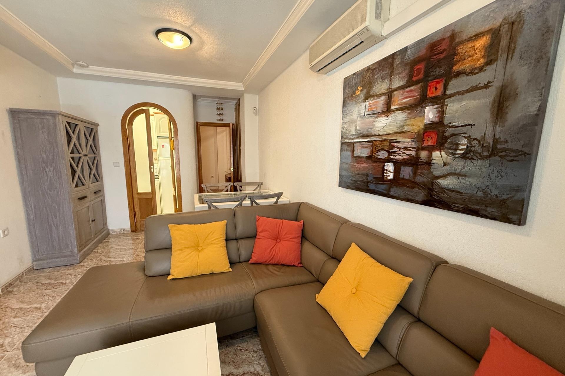 Resale - Apartment / Duplex - Torrevieja - Playa del Cura