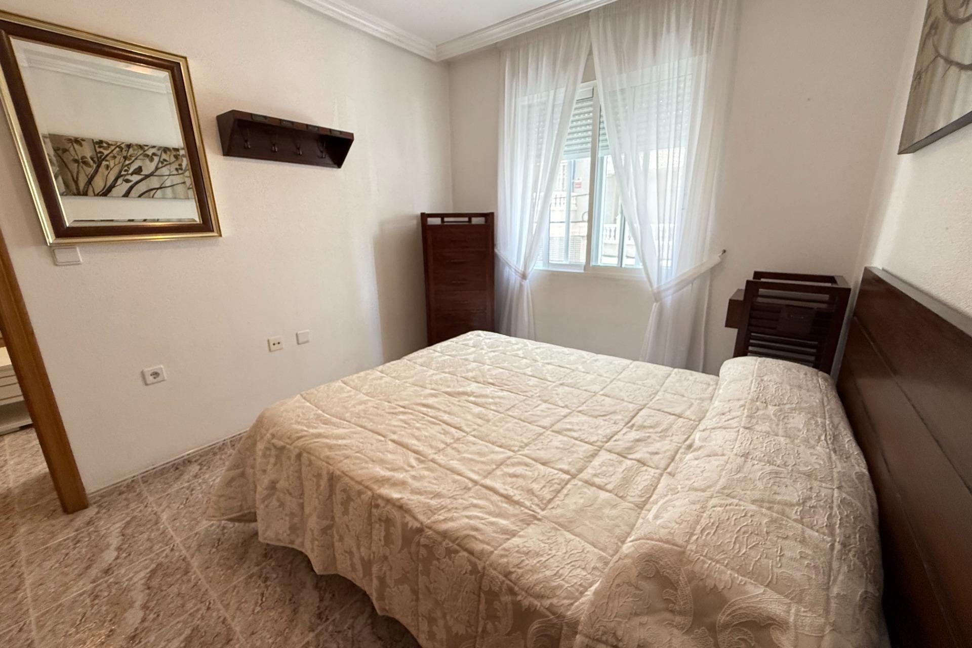 Resale - Apartment / Duplex - Torrevieja - Playa del Cura