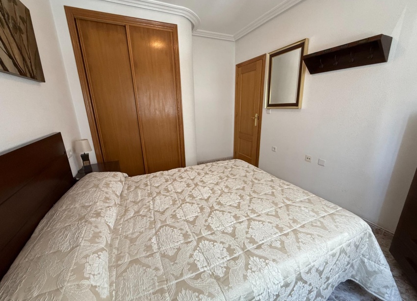 Resale - Apartment / Duplex - Torrevieja - Playa del Cura