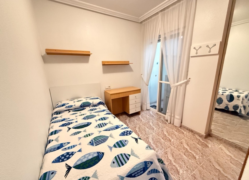 Resale - Apartment / Duplex - Torrevieja - Playa del Cura