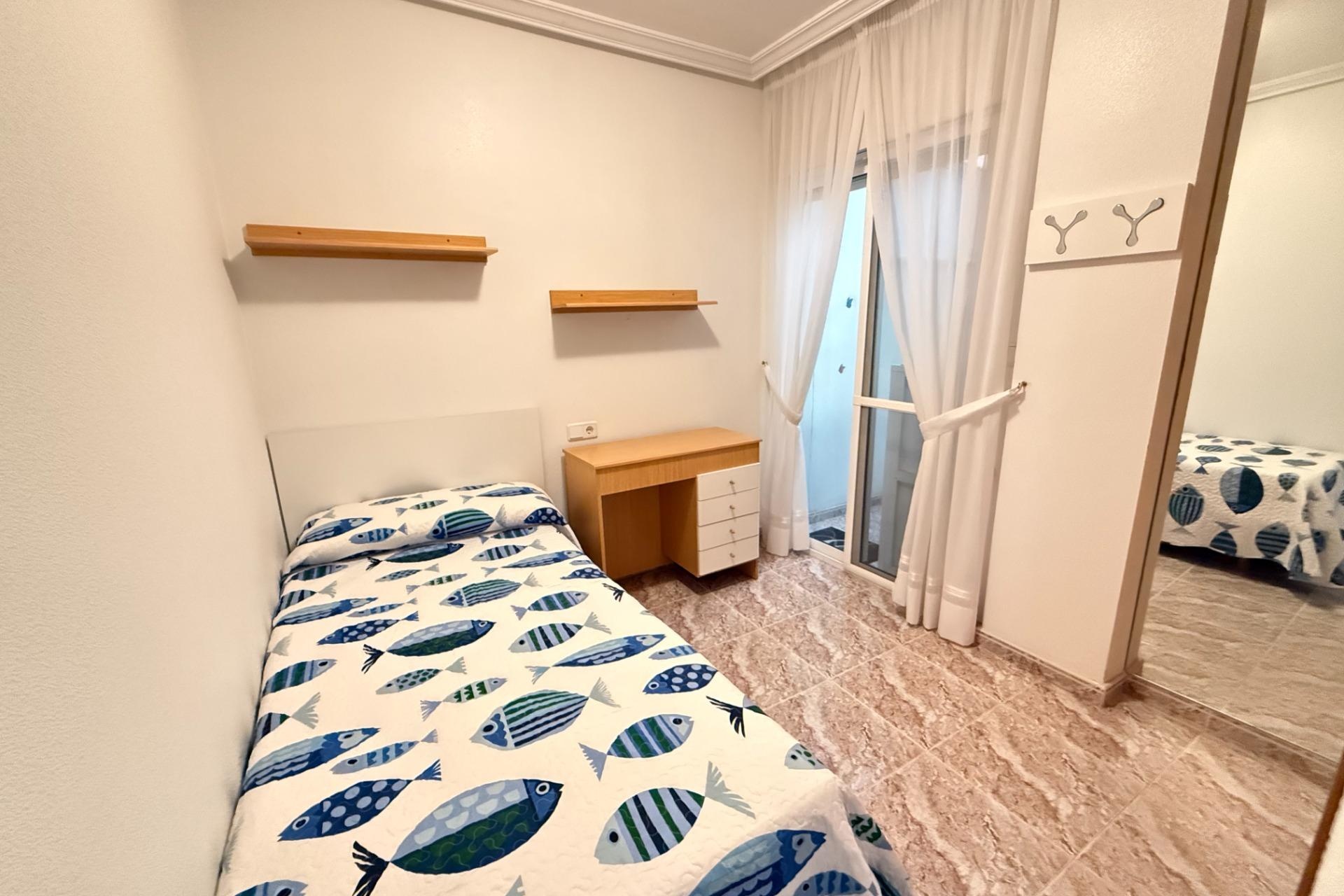 Resale - Apartment / Duplex - Torrevieja - Playa del Cura