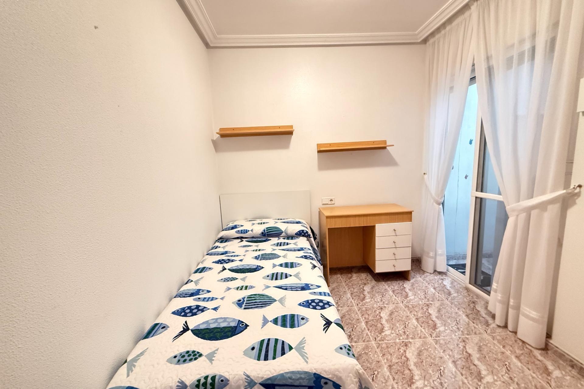 Resale - Apartment / Duplex - Torrevieja - Playa del Cura