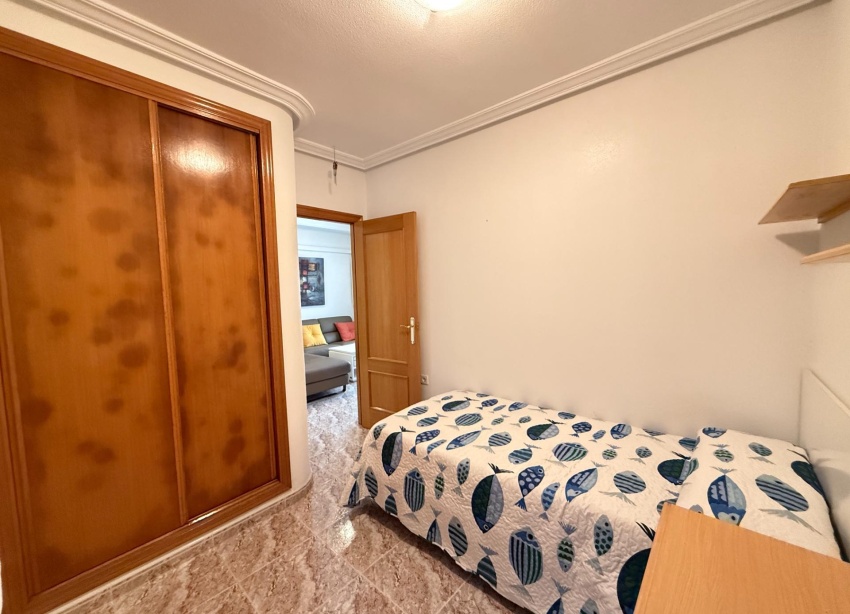 Resale - Apartment / Duplex - Torrevieja - Playa del Cura