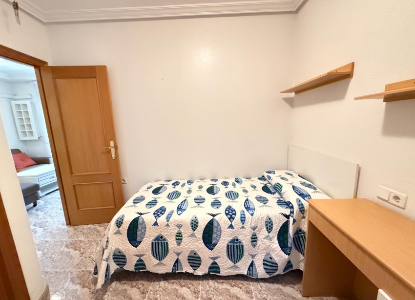 Resale - Apartment / Duplex - Torrevieja - Playa del Cura