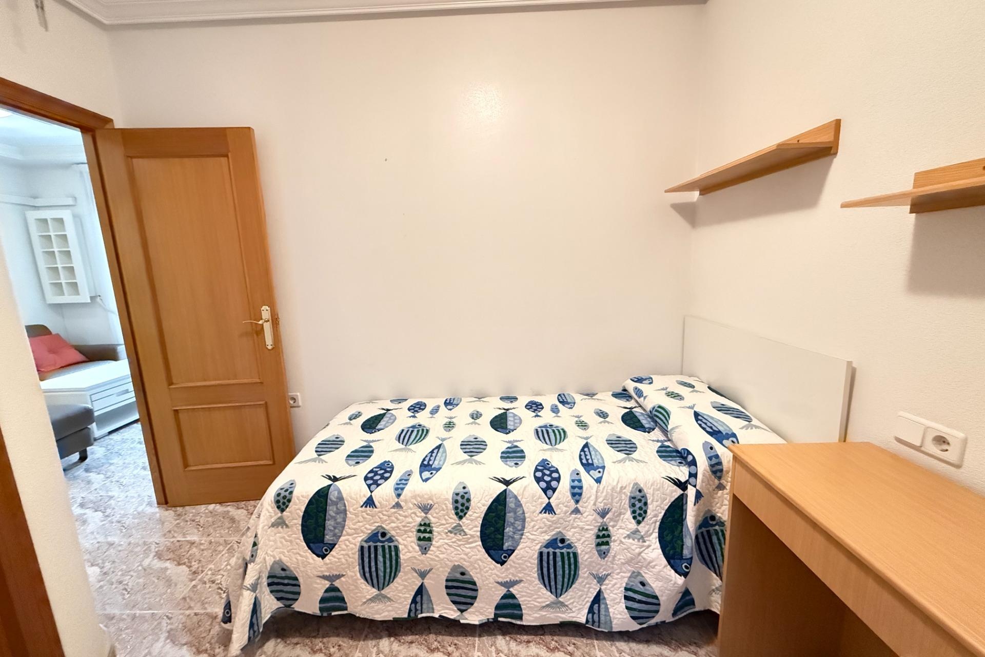 Resale - Apartment / Duplex - Torrevieja - Playa del Cura