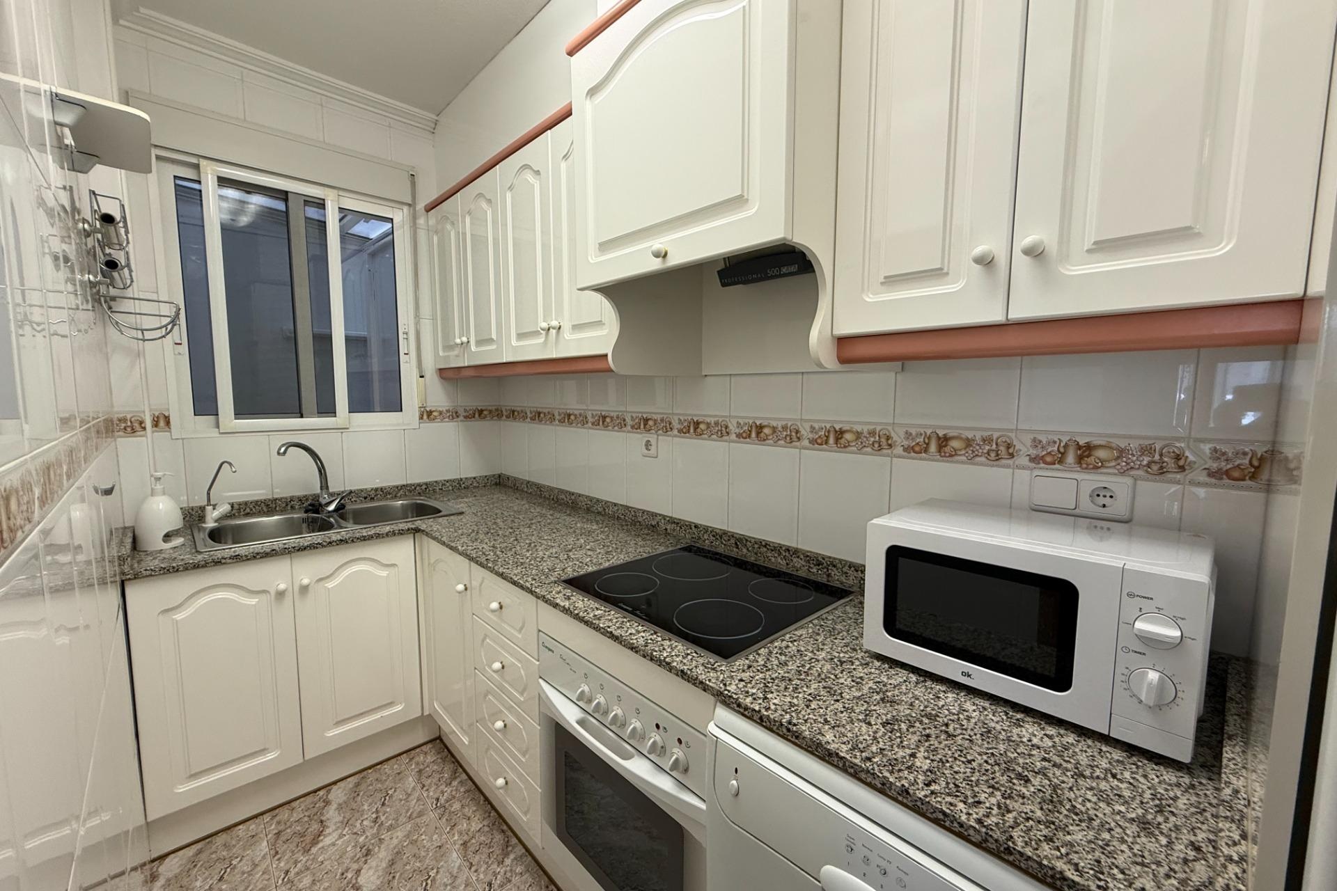 Resale - Apartment / Duplex - Torrevieja - Playa del Cura