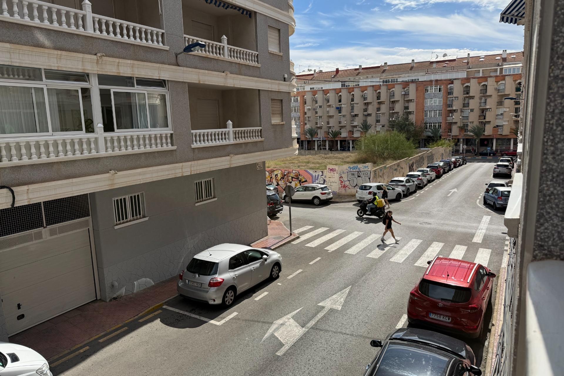 Resale - Apartment / Duplex - Torrevieja - Playa del Cura