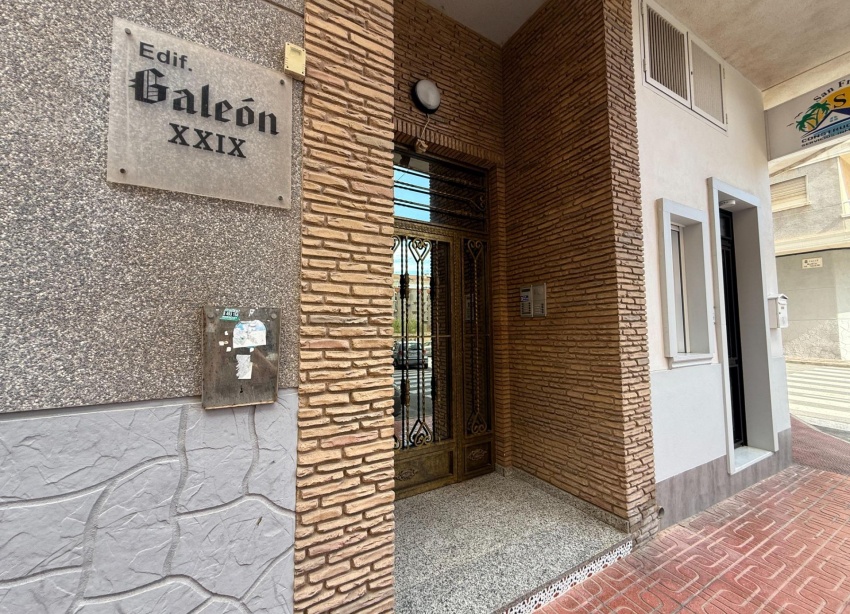 Resale - Apartment / Duplex - Torrevieja - Playa del Cura