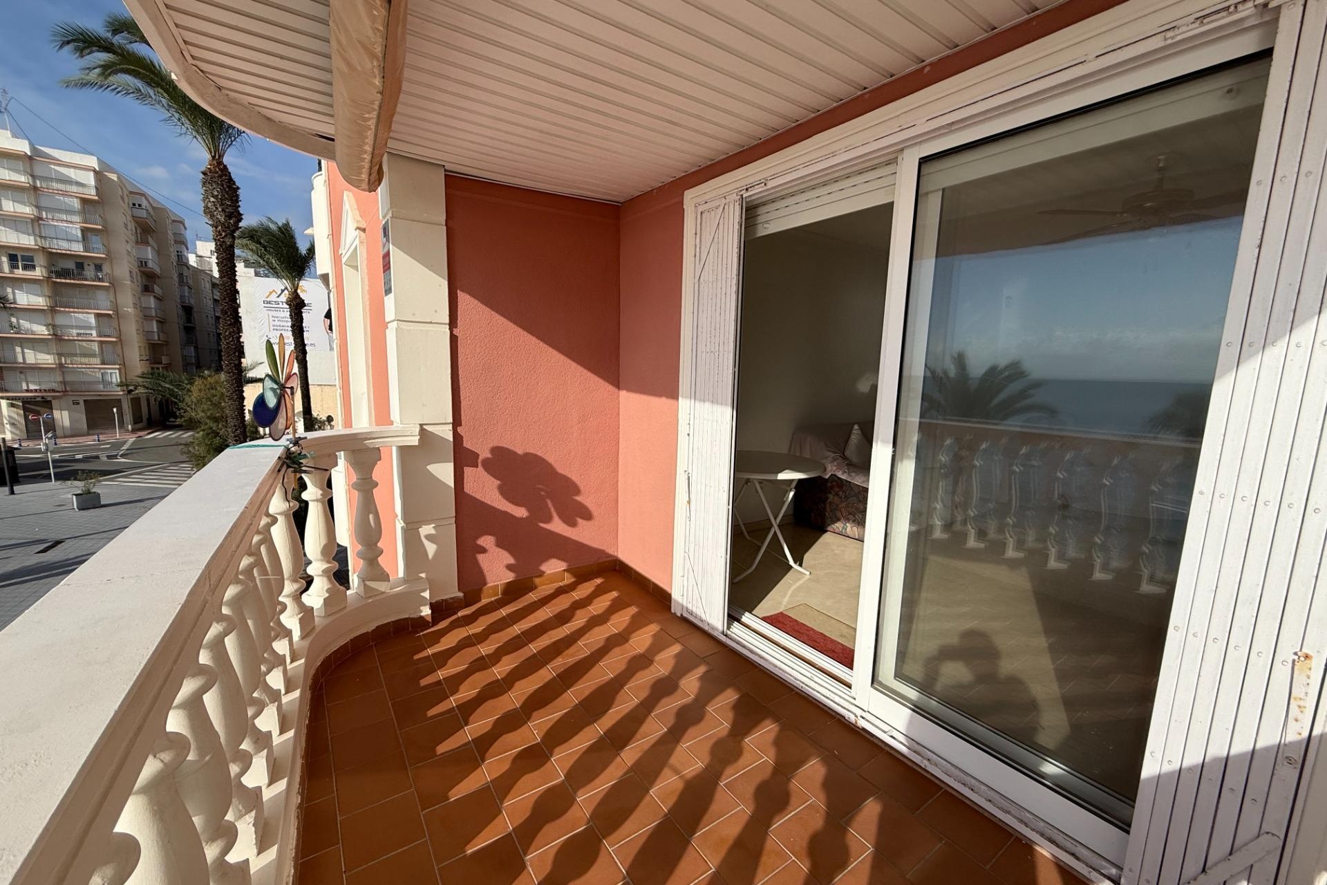 Resale - Apartment / Duplex - Torrevieja - Playa del Cura