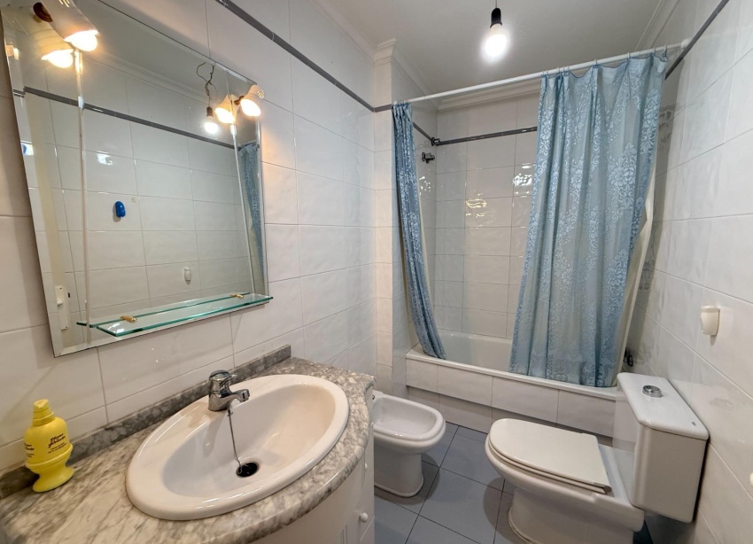 Resale - Apartment / Duplex - Torrevieja - Playa del Cura
