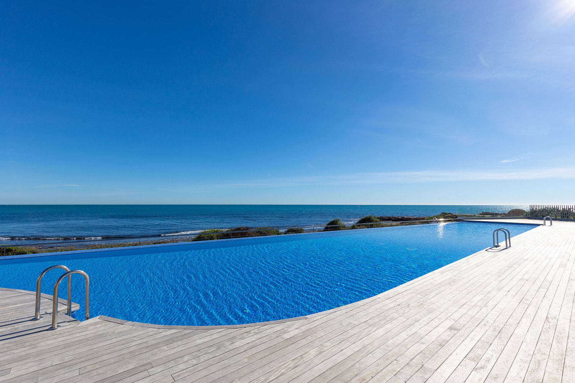 Resale - Apartment / Duplex - Torrevieja - Punta Prima