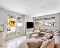 Resale - Apartment / Duplex - Torrevieja - Punta Prima