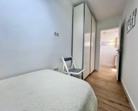 Resale - Apartment / Duplex - Torrevieja - Punta Prima