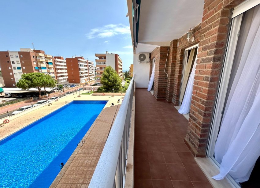 Resale - Apartment / Duplex - Torrevieja - Punta Prima