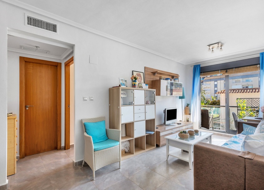 Resale - Apartment / Duplex - Torrevieja - Rocio del Mar