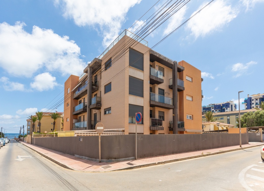 Resale - Apartment / Duplex - Torrevieja - Rocio del Mar