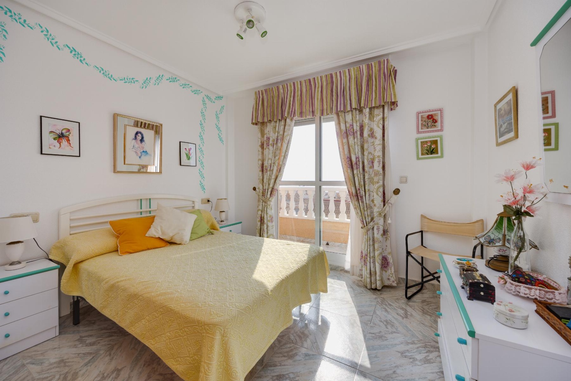 Resale - Apartment / Duplex - Torrevieja - Torre Del Moro