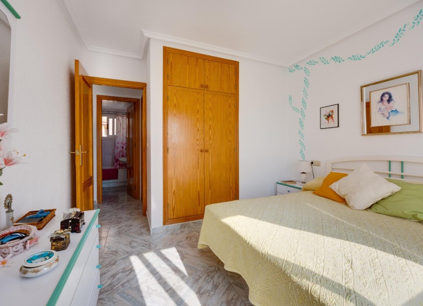 Resale - Apartment / Duplex - Torrevieja - Torre Del Moro