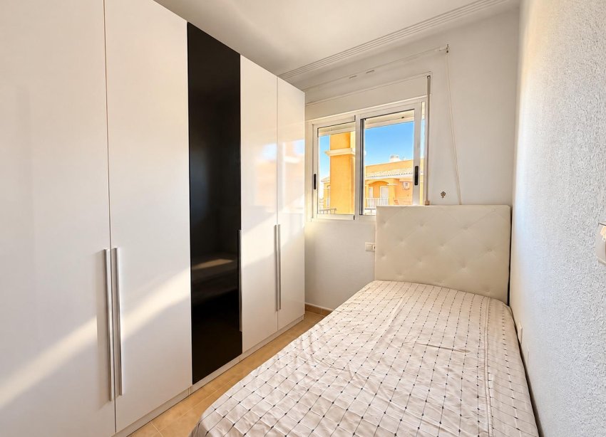 Resale - Apartment / Duplex - Torrevieja - Torreblanca