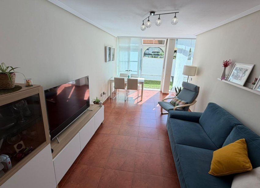 Resale - Apartment / Duplex - Torrevieja - Torreblanca