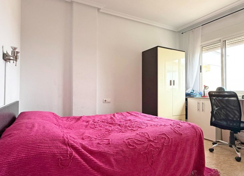 Resale - Apartment / Duplex - Torrevieja