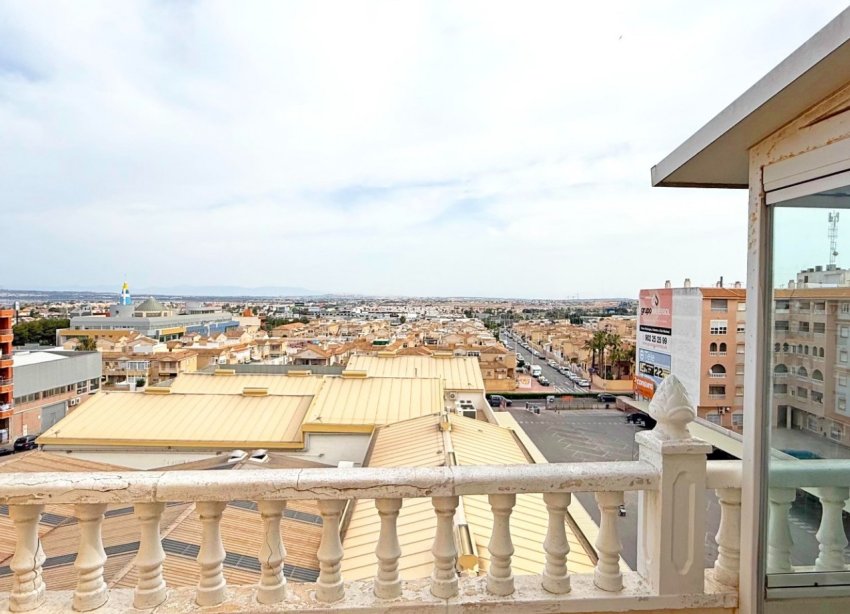 Resale - Apartment / Duplex - Torrevieja