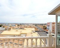 Resale - Apartment / Duplex - Torrevieja