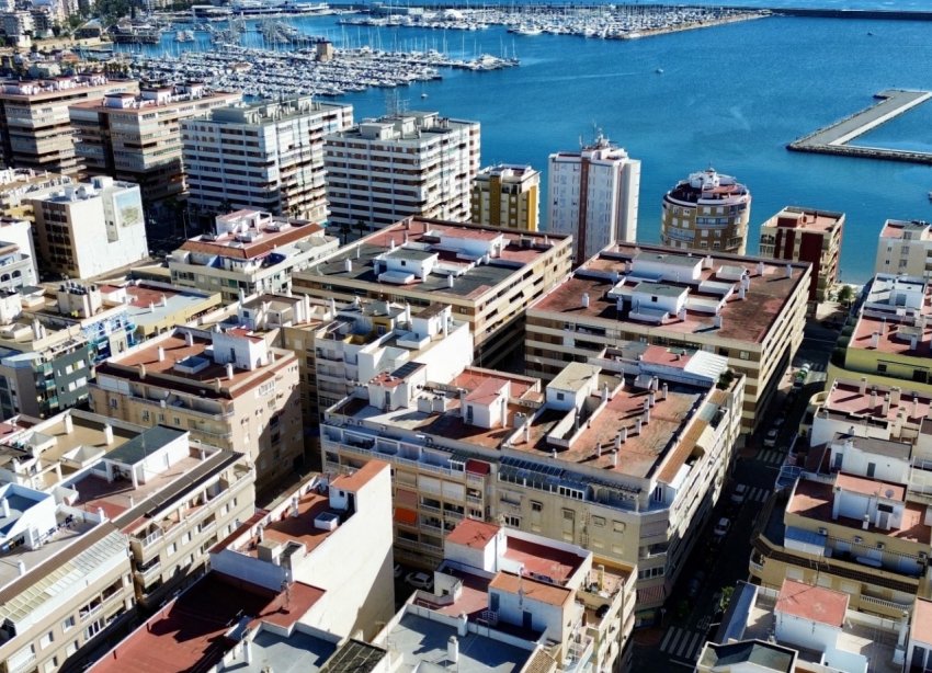 Resale - Apartment / Duplex - Torrevieja