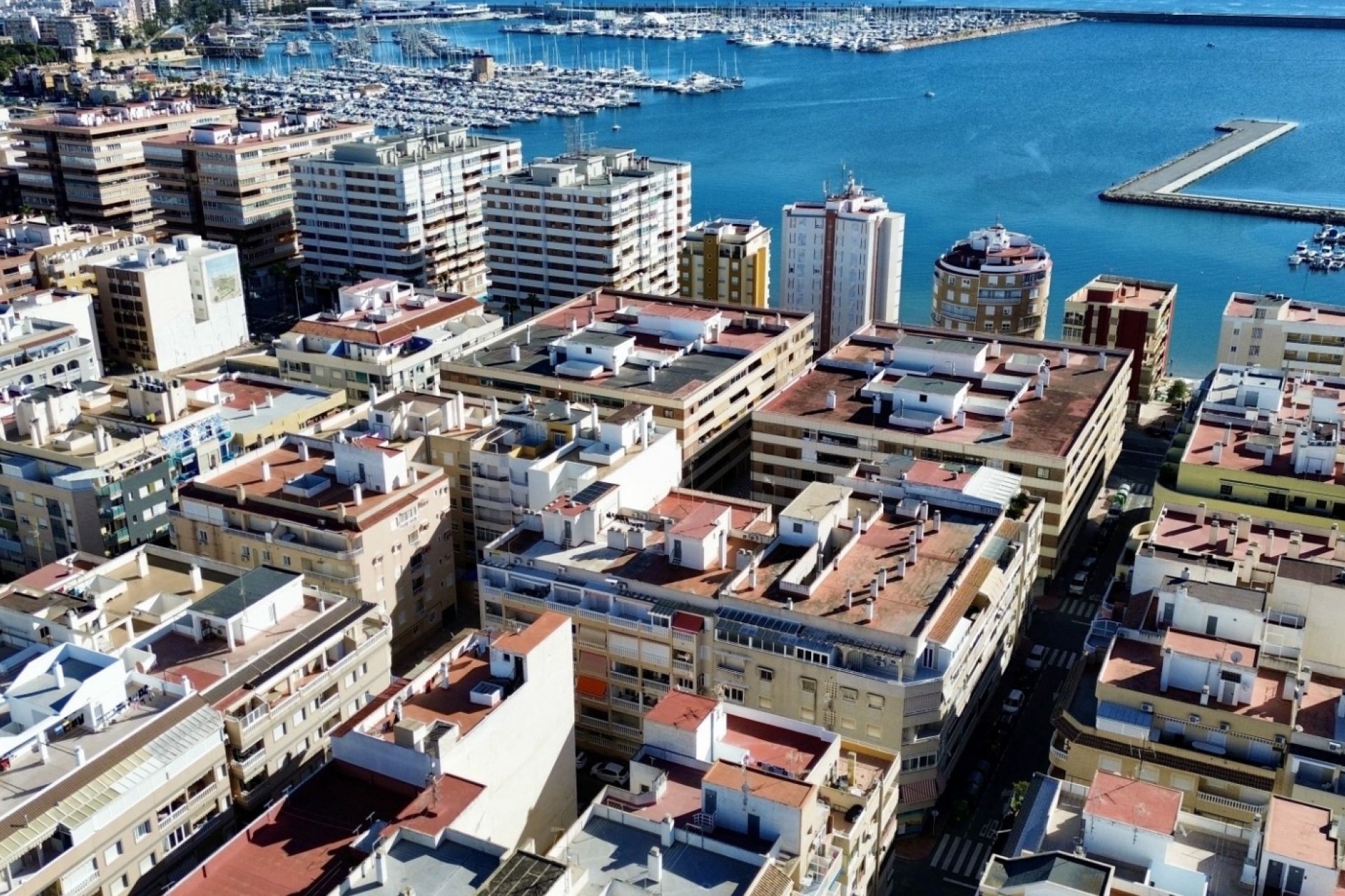 Resale - Apartment / Duplex - Torrevieja