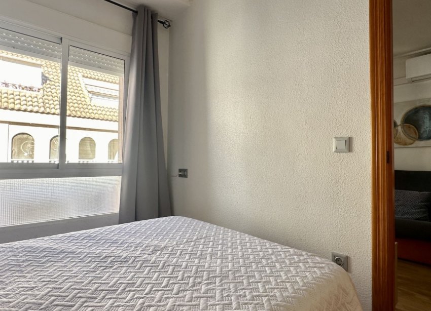 Resale - Apartment / Duplex - Torrevieja