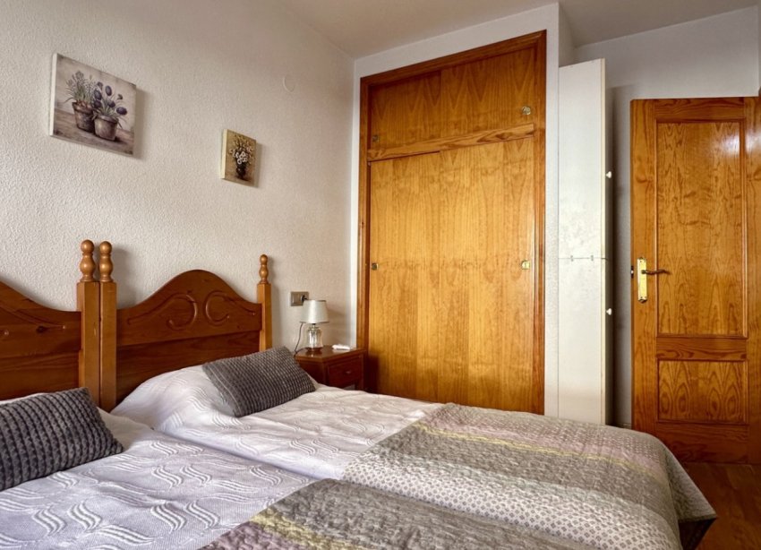 Resale - Apartment / Duplex - Torrevieja