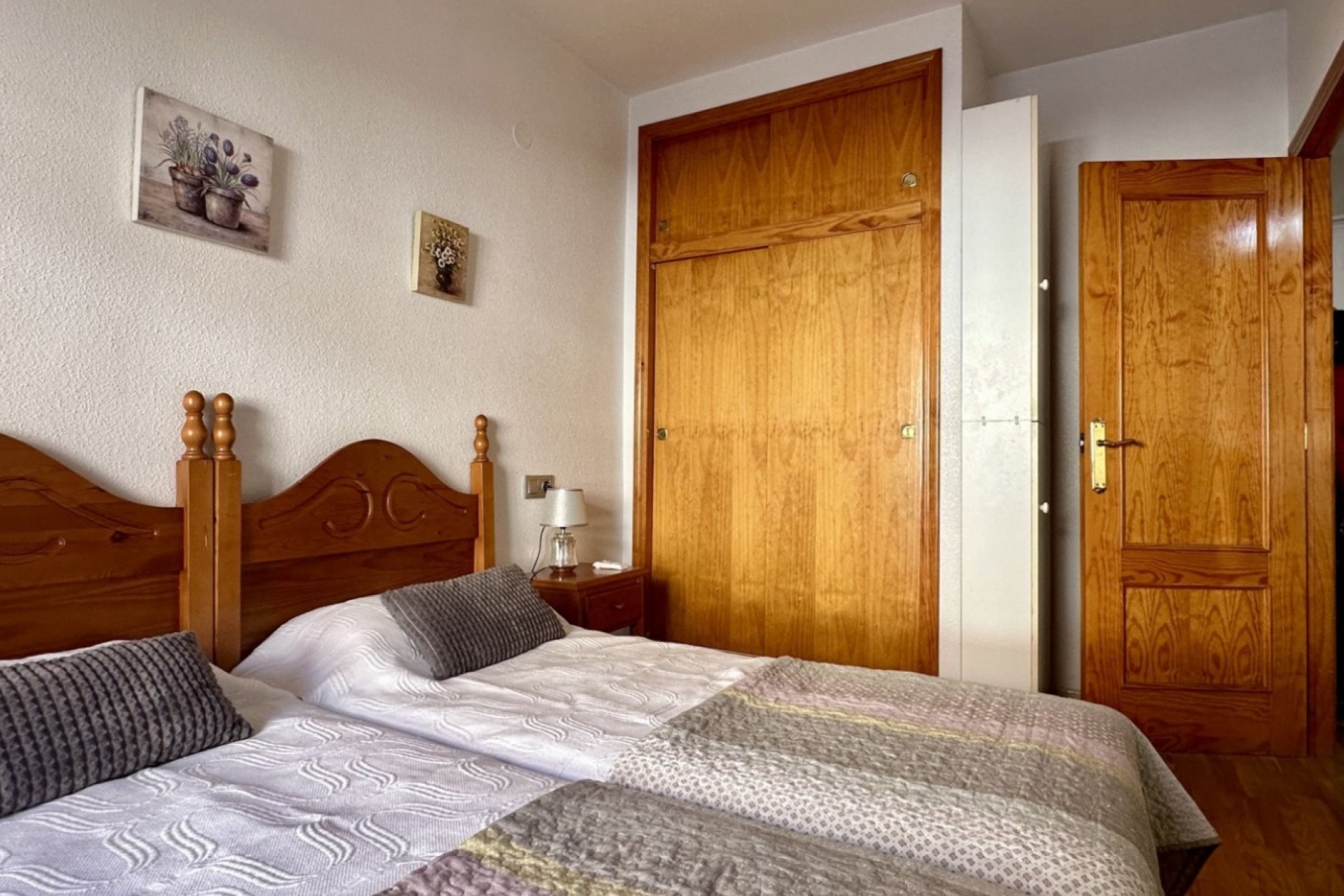 Resale - Apartment / Duplex - Torrevieja