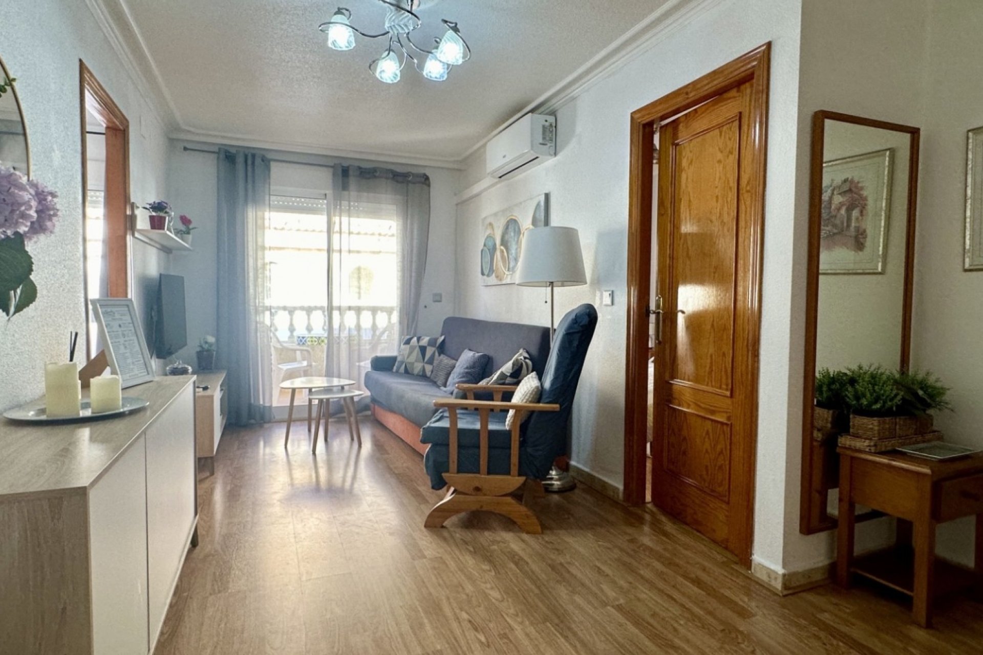 Resale - Apartment / Duplex - Torrevieja