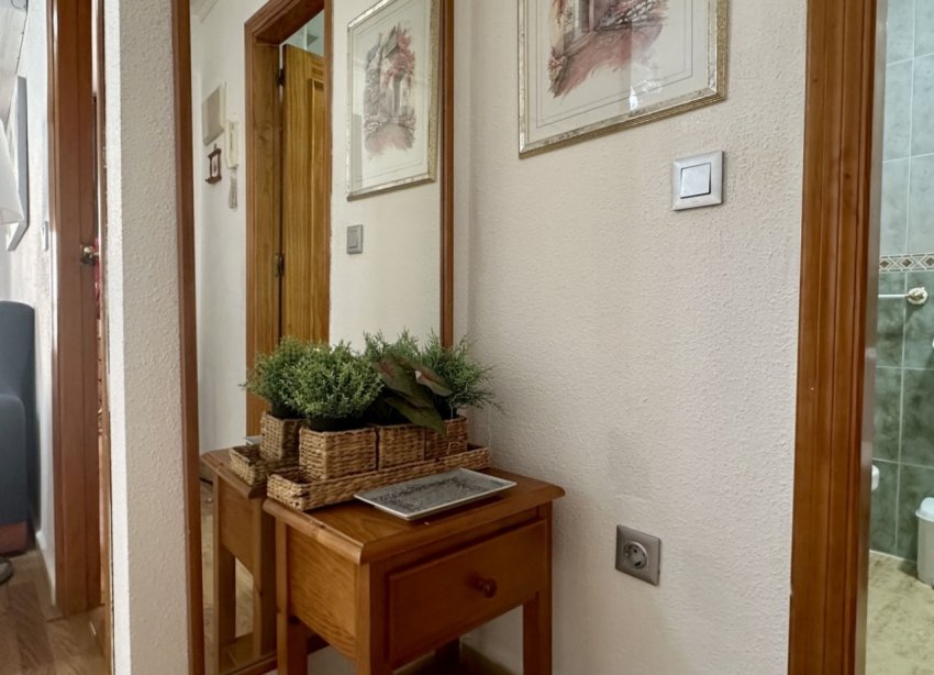 Resale - Apartment / Duplex - Torrevieja