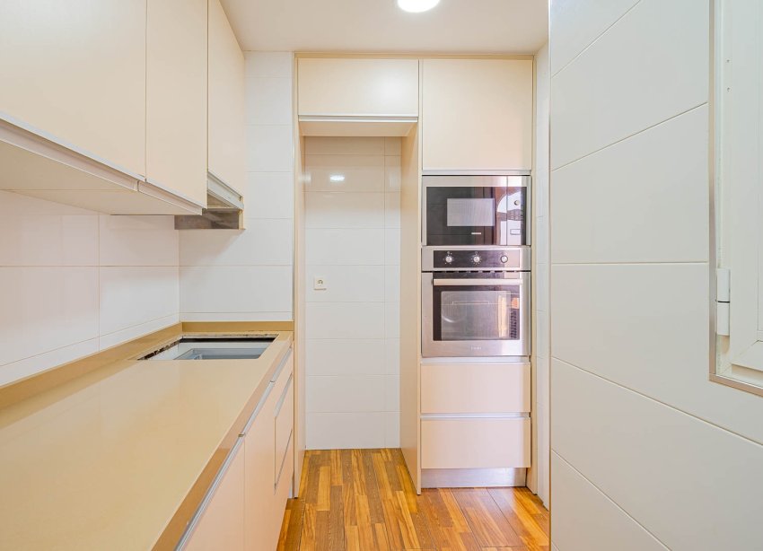 Resale - Apartment / Duplex - Torrevieja