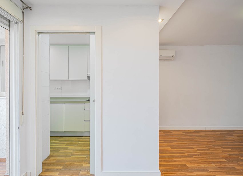 Resale - Apartment / Duplex - Torrevieja
