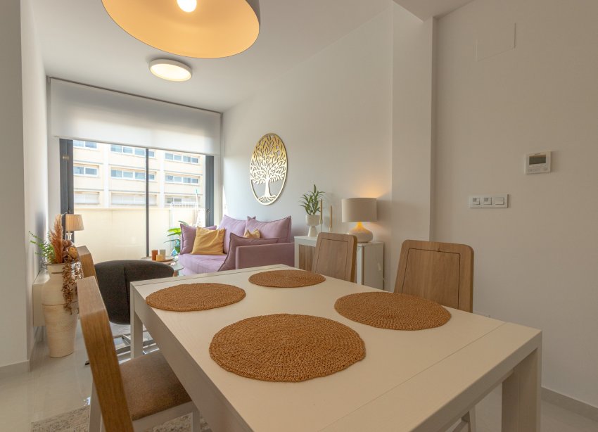 Resale - Apartment / Duplex - Torrevieja