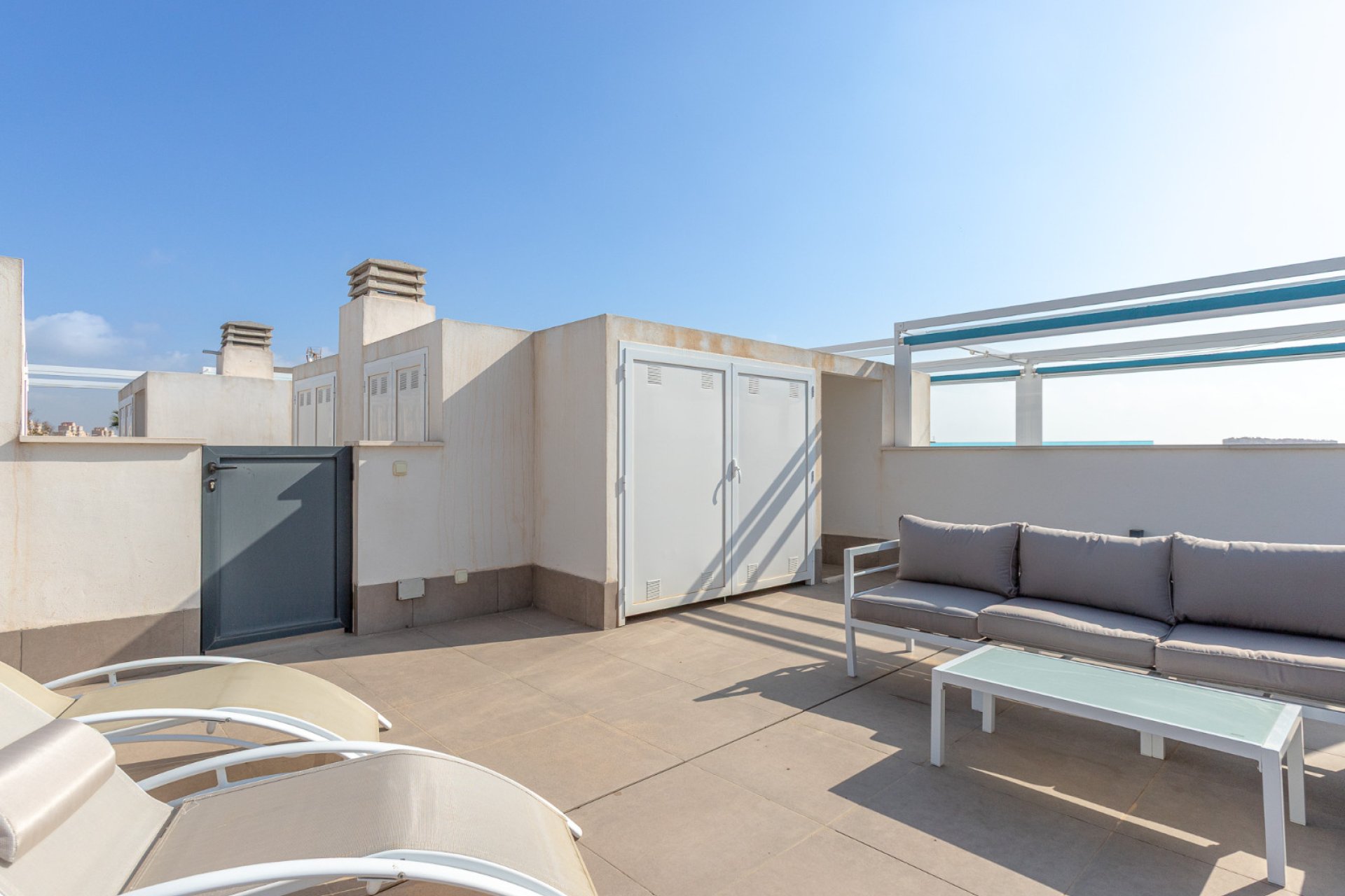 Resale - Apartment / Duplex - Torrevieja