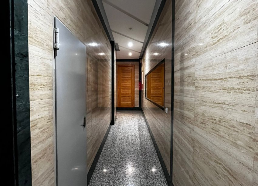Resale - Apartment / Duplex - Torrevieja