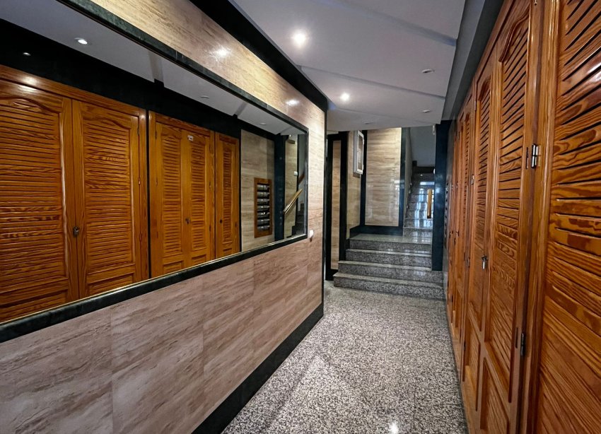 Resale - Apartment / Duplex - Torrevieja