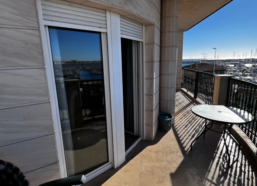 Resale - Apartment / Duplex - Torrevieja