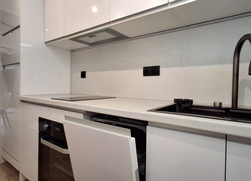 Resale - Apartment / Duplex - Torrevieja
