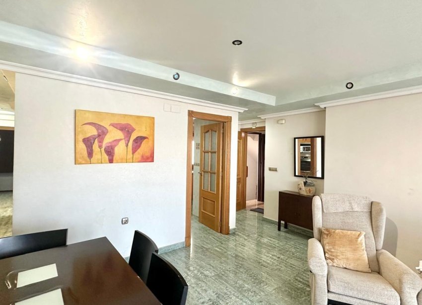 Resale - Apartment / Duplex - Torrevieja