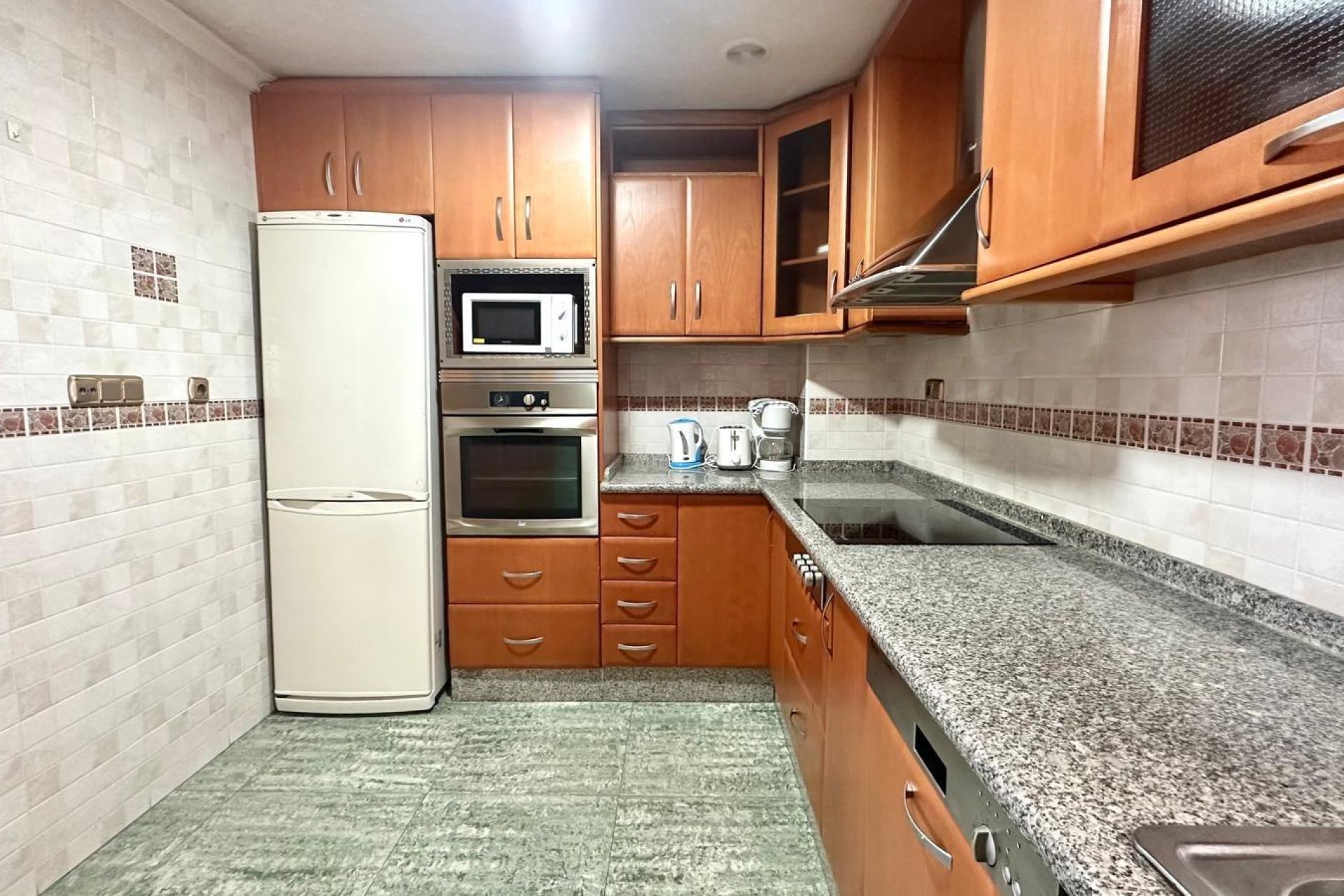 Resale - Apartment / Duplex - Torrevieja