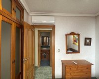 Resale - Apartment / Duplex - Torrevieja