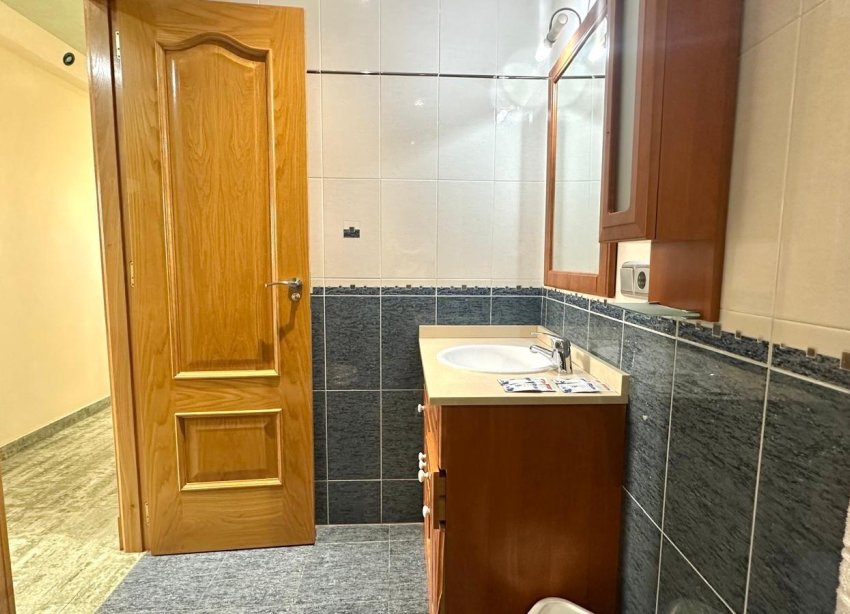 Resale - Apartment / Duplex - Torrevieja