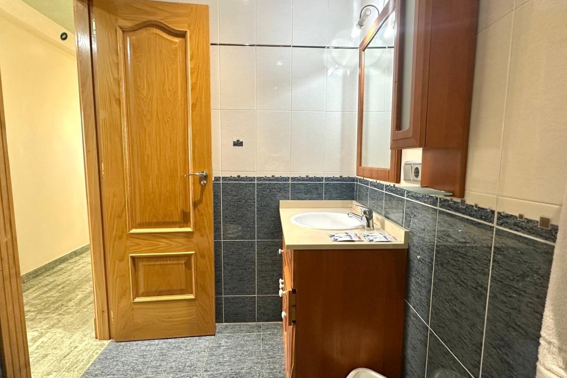 Resale - Apartment / Duplex - Torrevieja