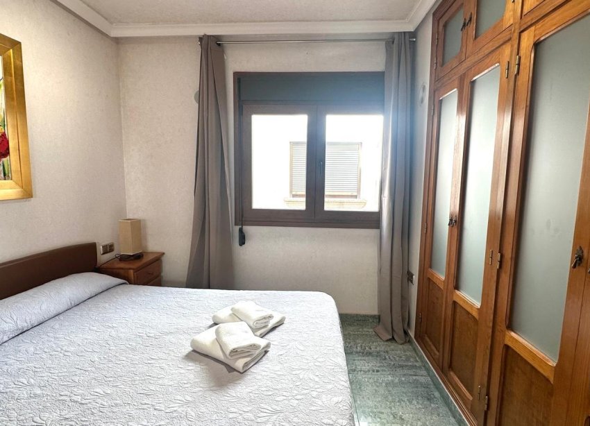 Resale - Apartment / Duplex - Torrevieja